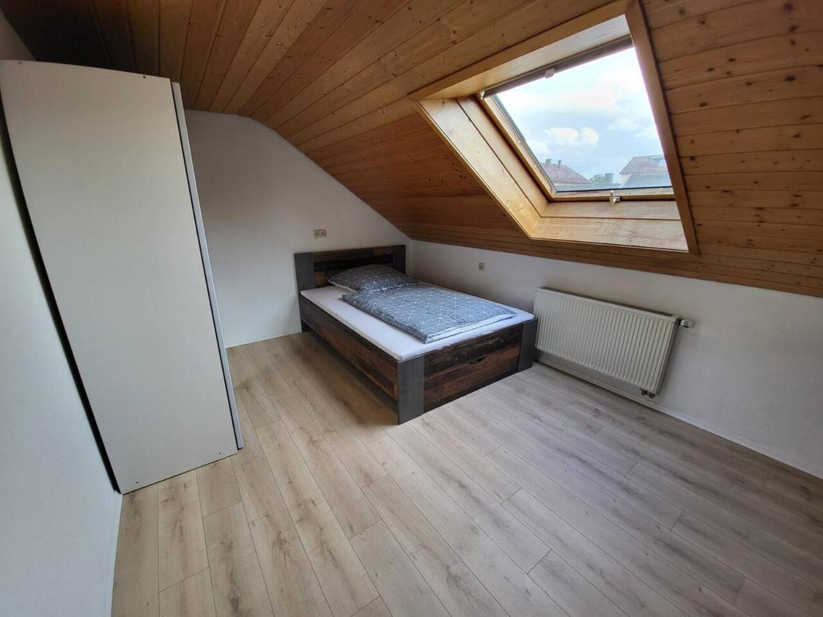 Zentrale Wohnung In Crailsheim Exterior photo